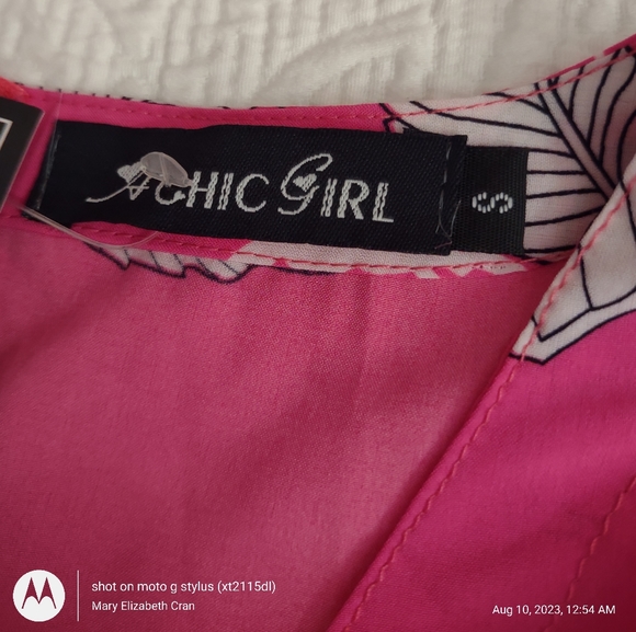 Pink 3/4 sleeves romper - Picture 2 of 9